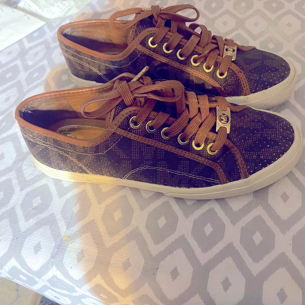 Authentic women’s Michael Kors sneakers